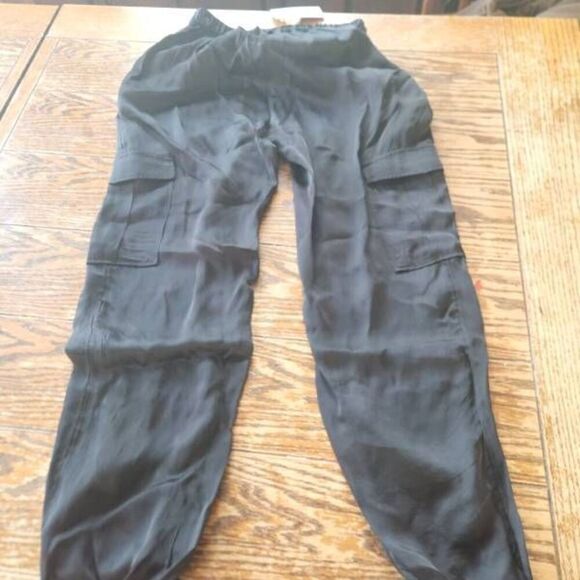 NWT JOHNNY WAS Black Khay Viscose Jogger Pants Satin Cargo Pockets sz XS - Picture 5 of 5